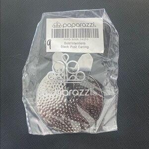 Paparazzi Black Post Earrings